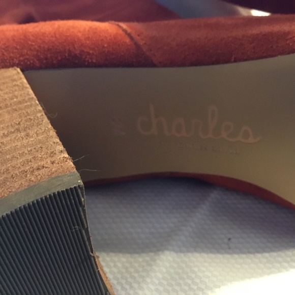 CHARLES BY CHARLES DAVID Women's Red Ruched Barrie Leather Booties Size 8M - Picture 9 of 11